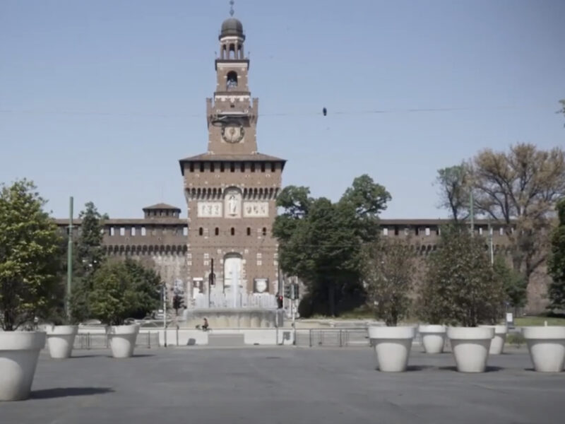 piazza castello vuota covid 19